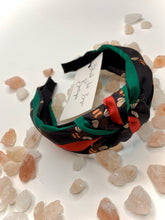 Cargar imagen en el visor de la galería, Bee Knotted Headband
